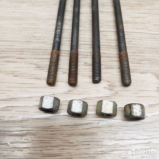 Шпильки мопед карпаты рига дельта