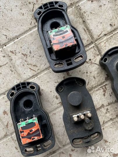 Потенциометр заслонки Mercedes W124 W201 190