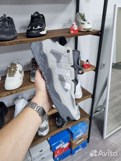 Кроссовки Adidas Niteball