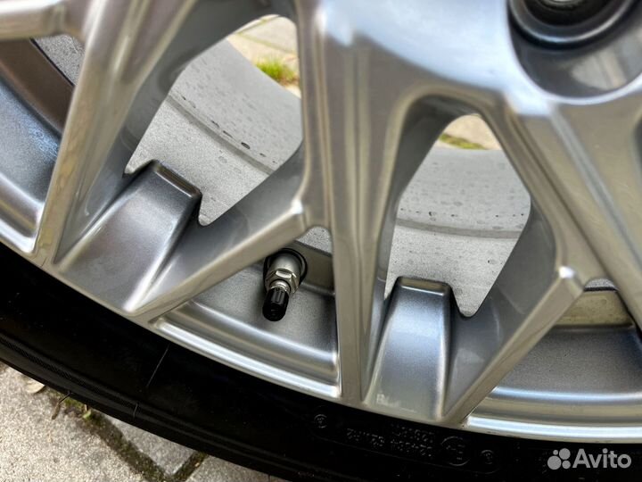 Bridgestone Blizzak VRX 205/65 R16 95S