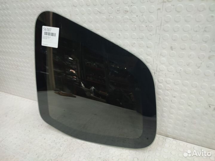 Стекло кузова заднее левое Renault Duster 2010