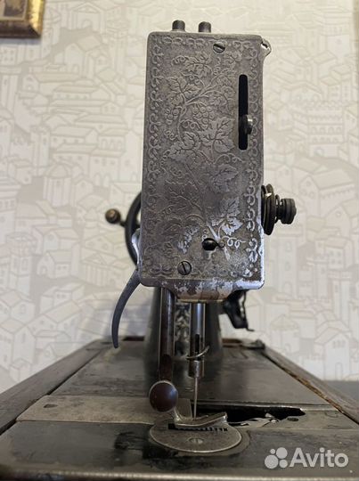 Швейная машинка singer