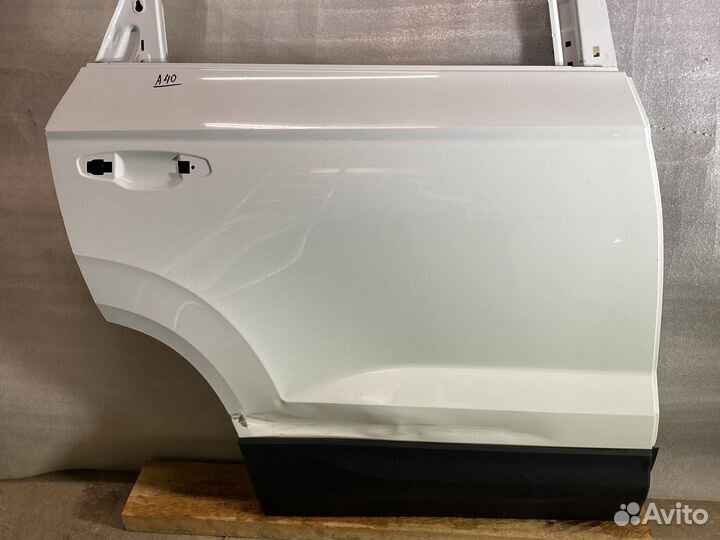 Дверь задняя правая Skoda Karoq