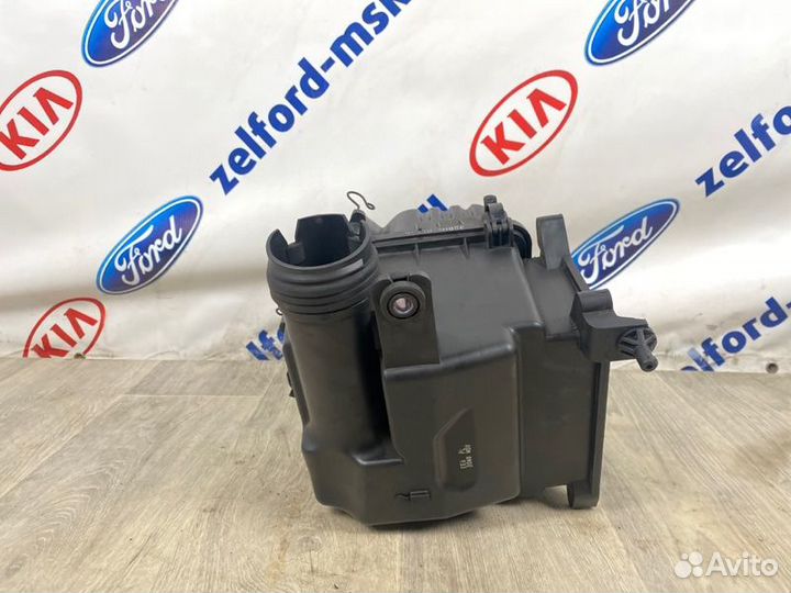 Корпус воздушного фильтра Kia Ceed ED G4FC 2011