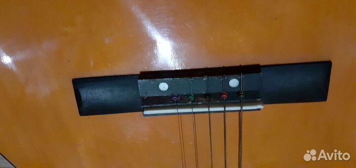 Гитара 6 ти струнная