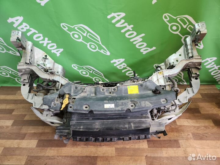 Панель передняя Ford Kuga 2013 - 16