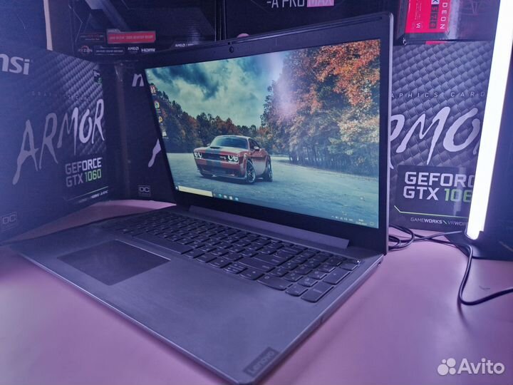 Ноутбук Lenovo