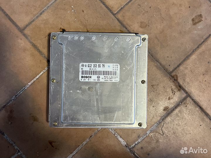 Блок управления двигателем Мерседес w203 2.7 om612