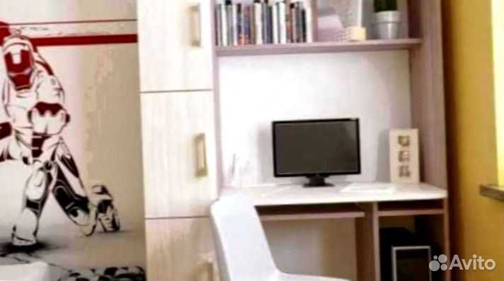 Рабочая зона у окна