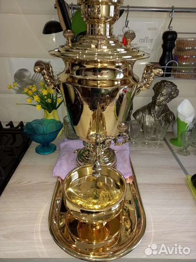 Старинный угольный самовар