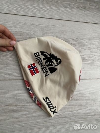 Шапка горнолыжная