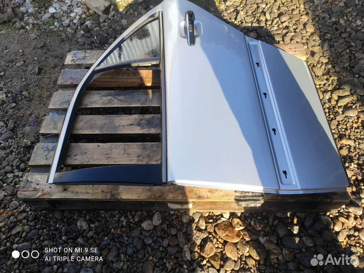 Дверь задняя левая Mercedes W202