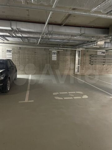 Машиноместо, 21 м²