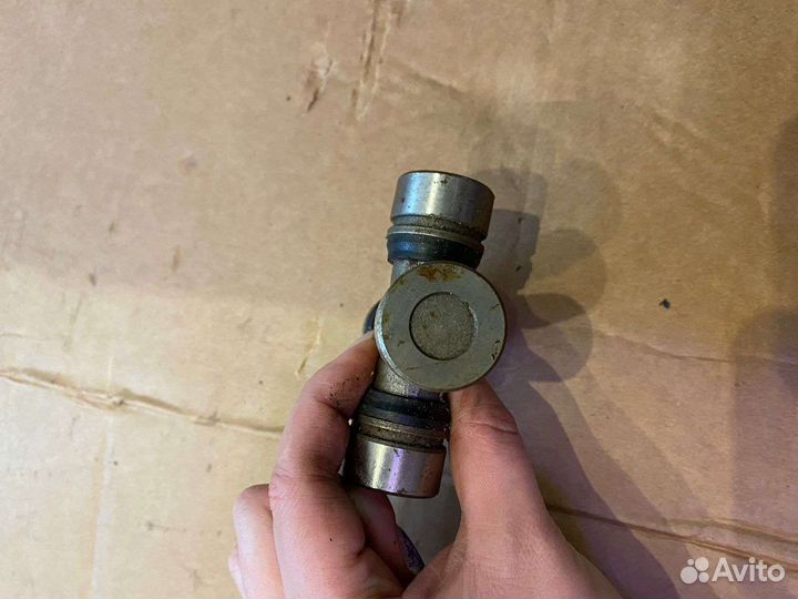 Крестовина кардана ваз 2101