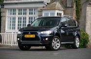 Mitsubishi Outlander II рестайлинг (2009—2013) Внедорожник