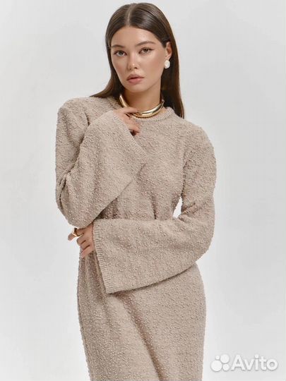 Шикарное женское платье