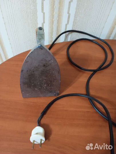 Утюг б/у СССР рабочий