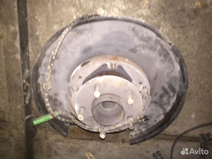 Кулак Задний в Сборе на Range Rover 3, 2002-2012 г