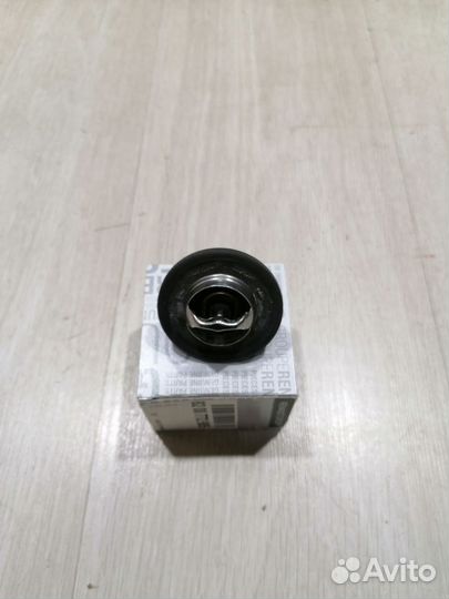 Термостат корпус Renault logan stepway 2