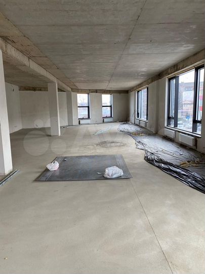 Торговая площадь, 670 м²