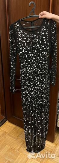 Вечернее платье со стразами