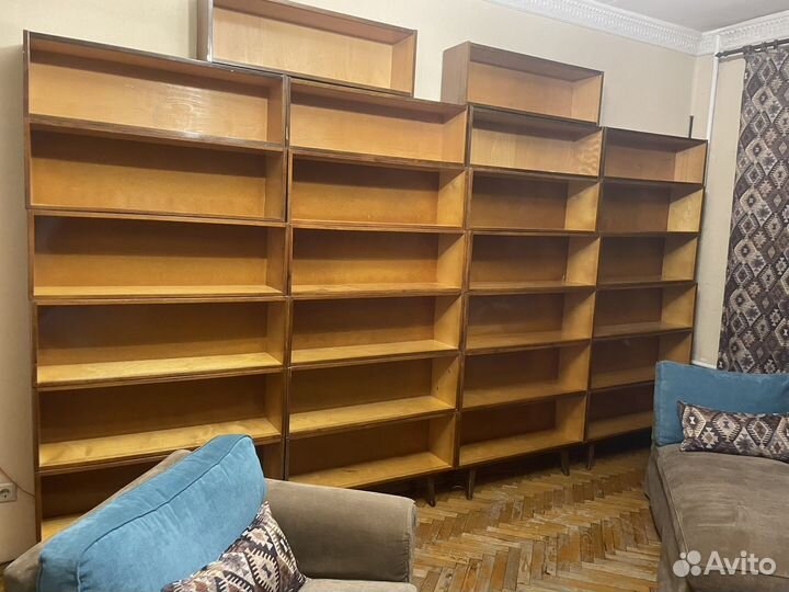 Книжные полки СССР