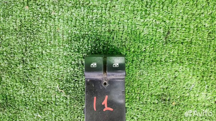 Блок управления стеклоподъемниками Opel Astra J 2