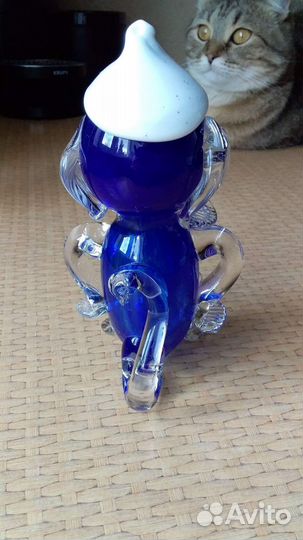 Собака из цветного стекла/ символ года