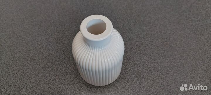 Ваза декоративная из гипса для сухоцветов 