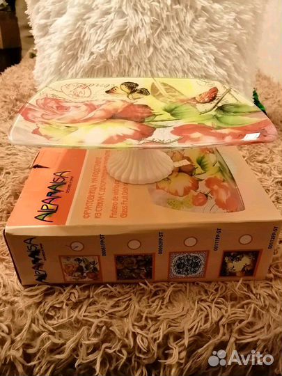 Ваза на ножке