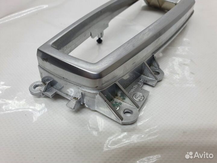 Накладка кулисы Bmw 5-Series F10 3.0D 2014