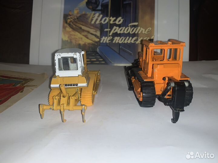 Модели бульдозеров Т2 СССР, Liebherr,Majorette