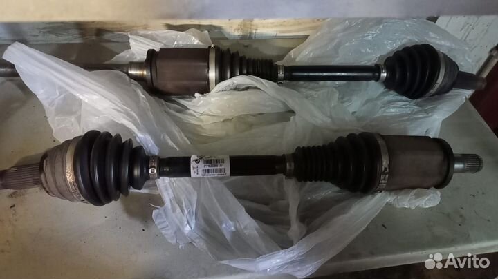 Привод BMW X5 F15 передний левый