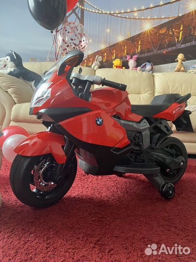 Электрический мотоцикл BMW