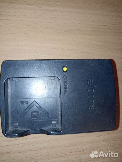 З/У для фотоаппарата Sony + АКБ