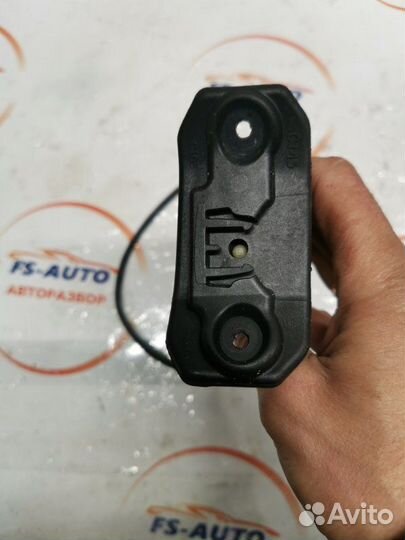 Замок лючка бензобака Opel Antara 2.2 дизель Z22D1