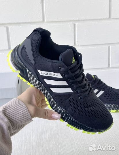 Новые мужские кроссовки Adidas Marathon