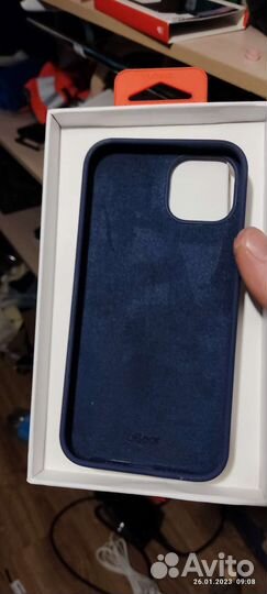 Накладка на iPhone 13 новая