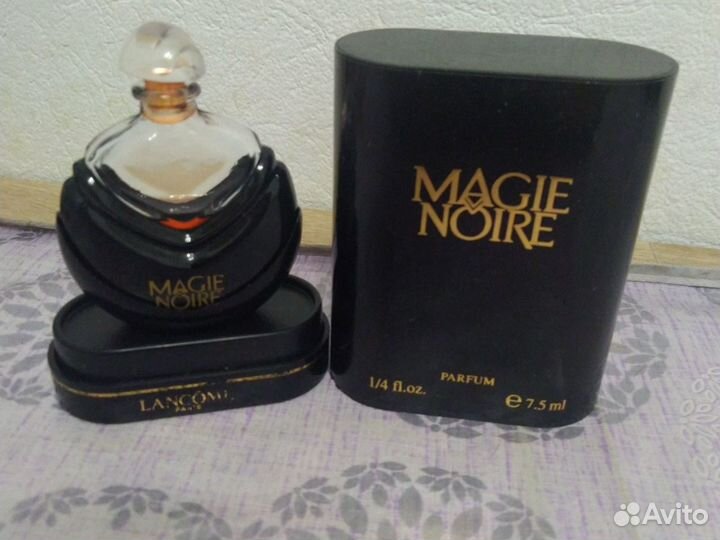 Духи винтаж Magie noire.Carolina Herrera.Oriflame