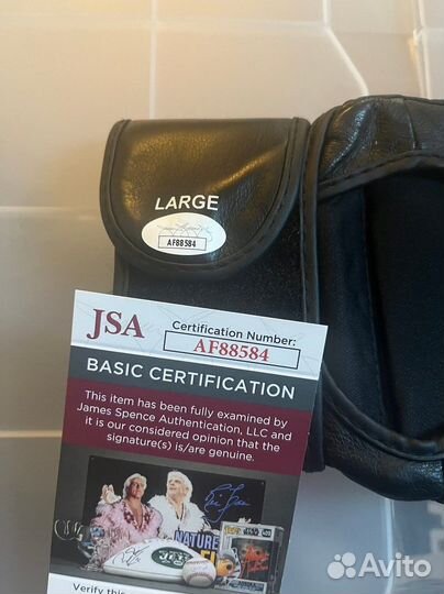 Нейт Диаз автограф