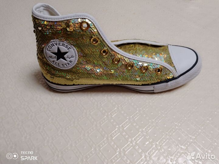 Конверсы женские