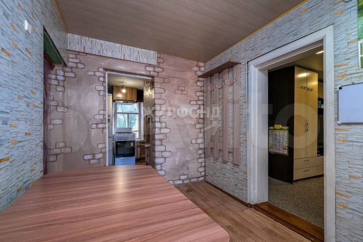 Дом 38 м² на участке 4,8 сот.