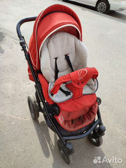 Коляска Tutis zippy 2 в 1 Pia