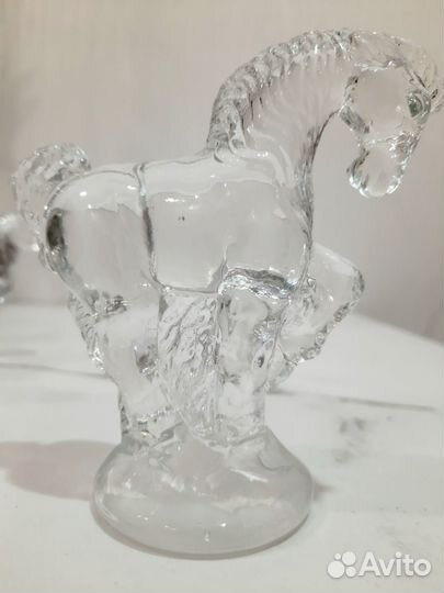 Хрустальные статуэтки