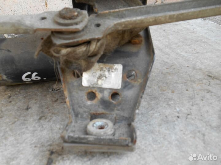 Трапеция моторчик дворников Audi 80