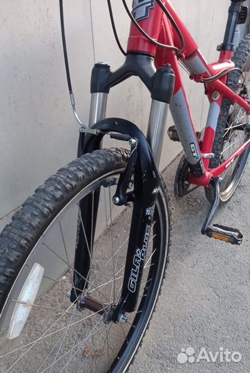 GT avalanche 2.0 26” XS