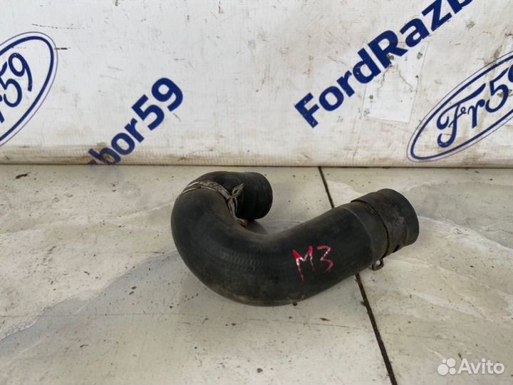 Патрубок системы охлаждения нижний Mazda Mazda3 BL