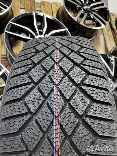 Continental ContiVikingContact 7 215/70 R16 100T