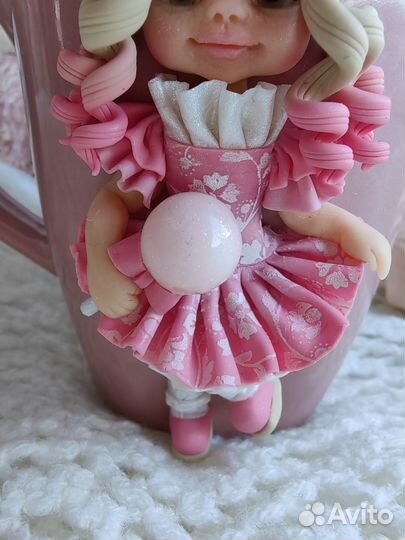 Кружка с декором Девочка с чупа-чупсом