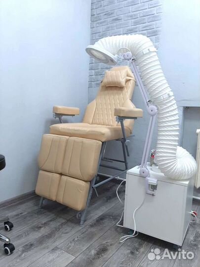 Вытяжка для маникюра и педикюра 2110 м3/час